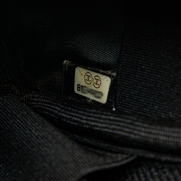 CHANEL Sport Line Coco Mark Arm Pouch Green Black Canvas - Picture 9 of 11